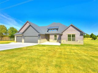 1770 S May Avenue, Guthrie, OK 73044