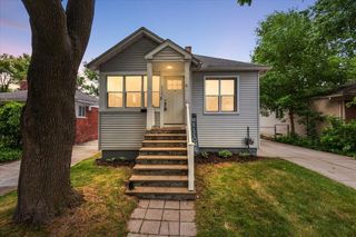 23831 Deziel Street, Saint Clair Shores City, MI 48082