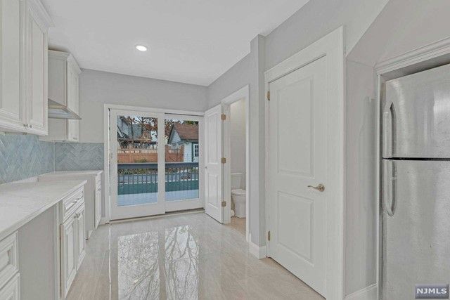 178 Vreeland Avenue, Rutherford, NJ 07070