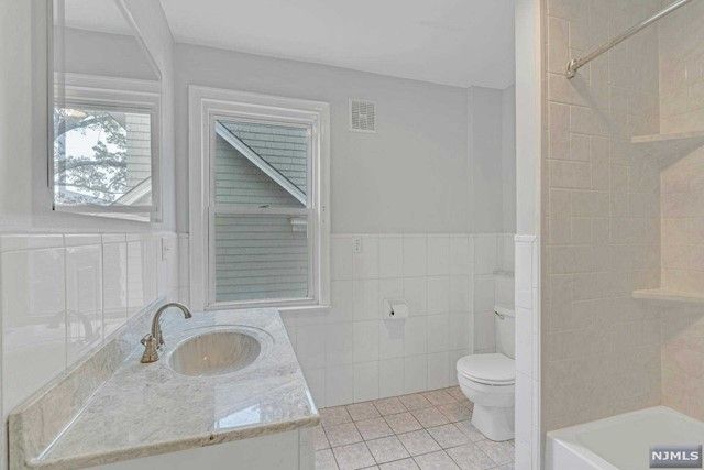 178 Vreeland Avenue, Rutherford, NJ 07070