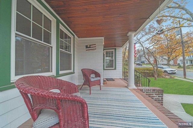 178 Vreeland Avenue, Rutherford, NJ 07070