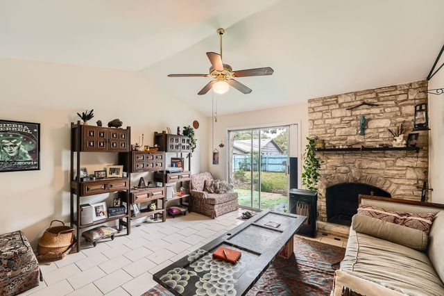3309 Whitepine DR, Austin, TX 78757