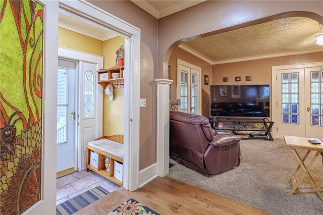 2568 Dewey Avenue, Rochester, NY 14616