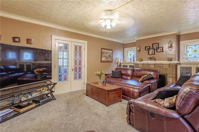 2568 Dewey Avenue, Rochester, NY 14616