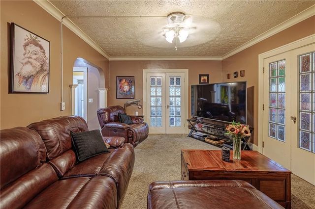 2568 Dewey Avenue, Rochester, NY 14616