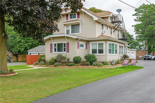 2568 Dewey Avenue, Rochester, NY 14616