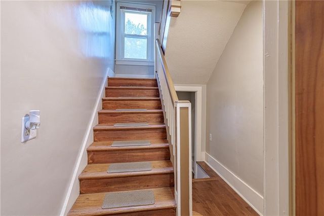 2568 Dewey Avenue, Rochester, NY 14616