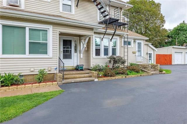 2568 Dewey Avenue, Rochester, NY 14616