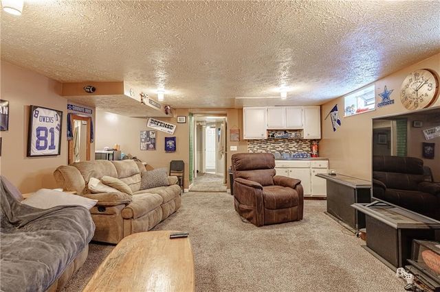 2568 Dewey Avenue, Rochester, NY 14616