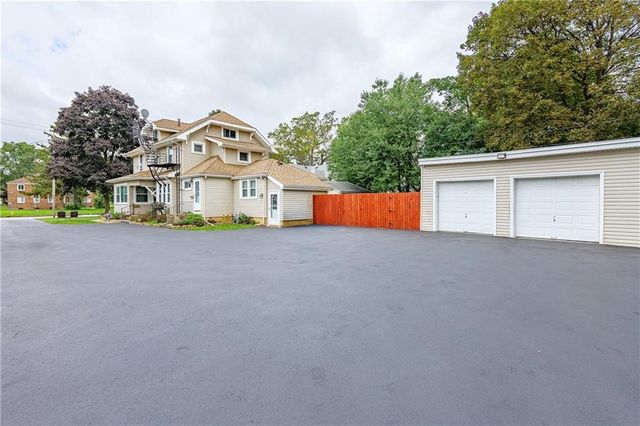 2568 Dewey Avenue, Rochester, NY 14616