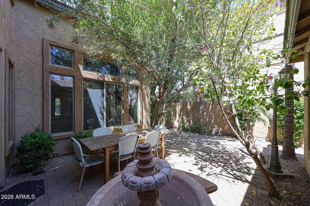2407 E GLACIER Place, Chandler, AZ 85249