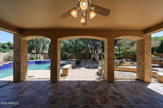 2407 E GLACIER Place, Chandler, AZ 85249