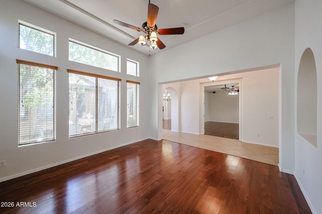 2407 E GLACIER Place, Chandler, AZ 85249