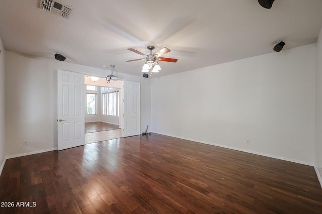 2407 E GLACIER Place, Chandler, AZ 85249