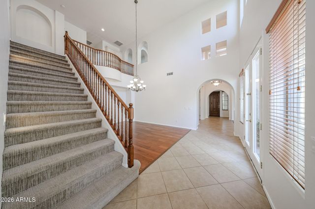 2407 E GLACIER Place, Chandler, AZ 85249