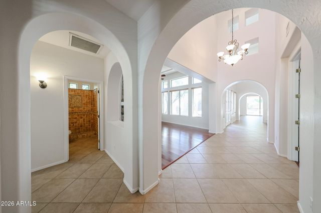 2407 E GLACIER Place, Chandler, AZ 85249