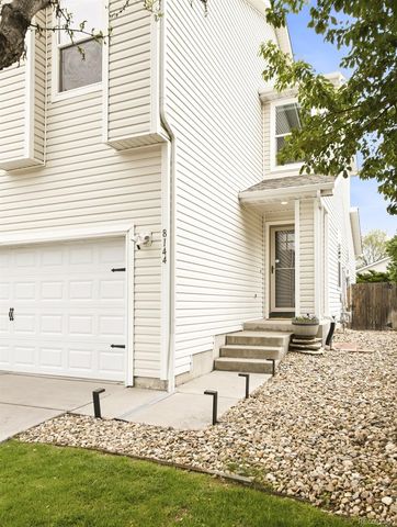 8144 S Memphis Way, Englewood, CO 80112