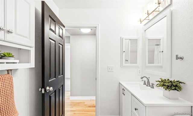 8144 S Memphis Way, Englewood, CO 80112
