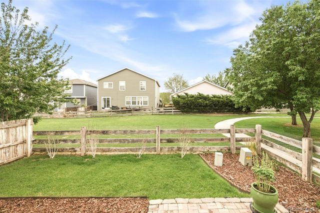 8144 S Memphis Way, Englewood, CO 80112