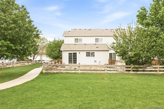 8144 S Memphis Way, Englewood, CO 80112