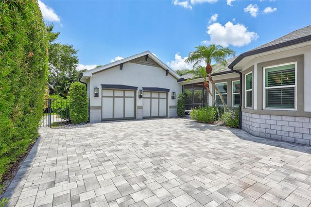 11908 MERIDIAN POINT DRIVE, Tampa, FL 33626