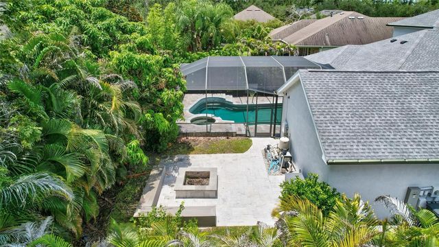 11908 MERIDIAN POINT DRIVE, Tampa, FL 33626