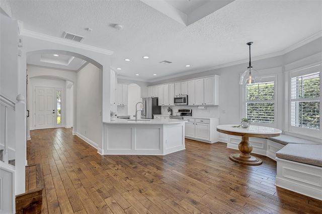11908 MERIDIAN POINT DRIVE, Tampa, FL 33626