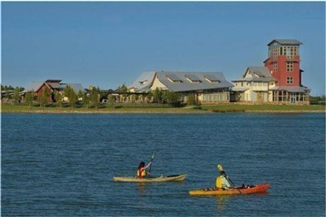 11 Floral Hills Lane, Fulshear, TX 77441