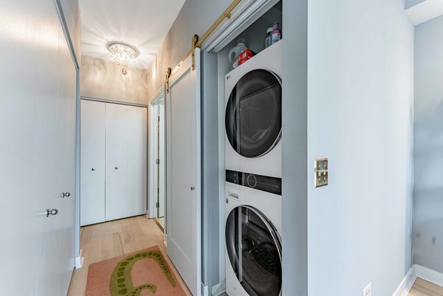 435 W Erie Street 1305, Chicago, IL 60654