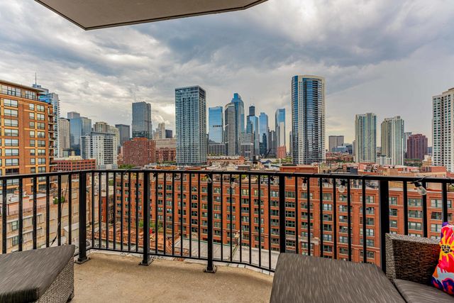 435 W Erie Street 1305, Chicago, IL 60654