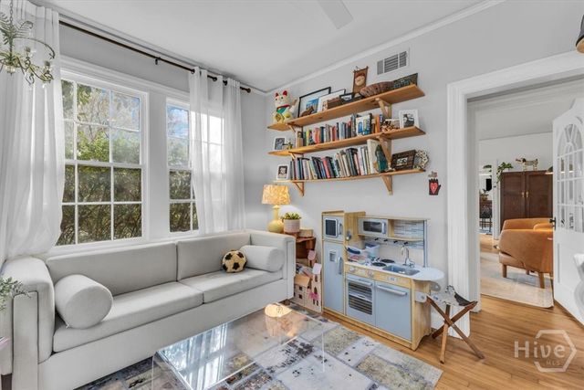 1530 E 51st Street, Savannah, GA 31404