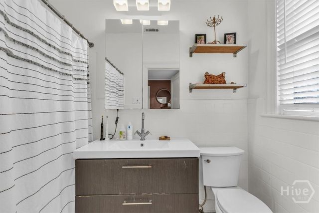 1530 E 51st Street, Savannah, GA 31404