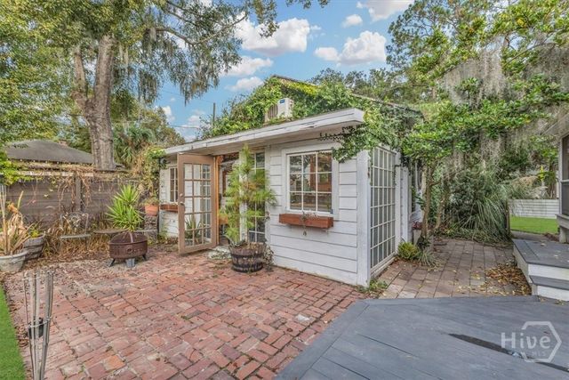 1530 E 51st Street, Savannah, GA 31404