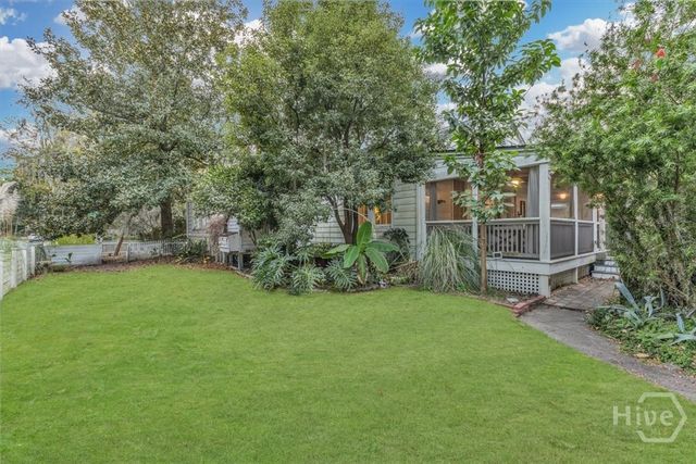 1530 E 51st Street, Savannah, GA 31404