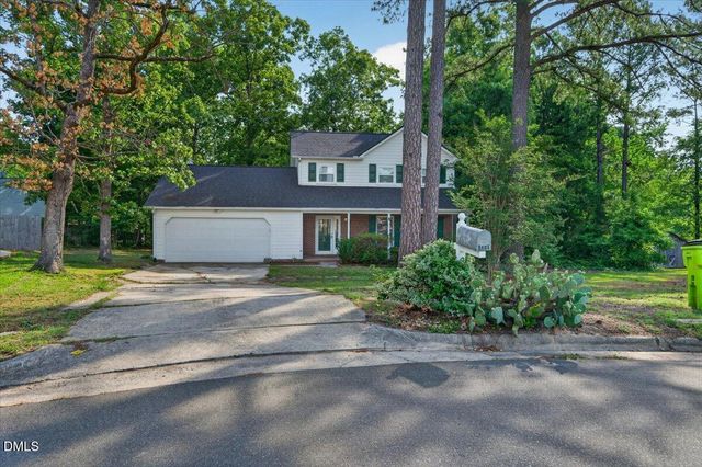 5806 Wrenwood Court, Durham, NC 27703