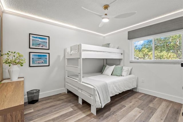 437 CERROMAR LANE 424, Venice, FL 34293
