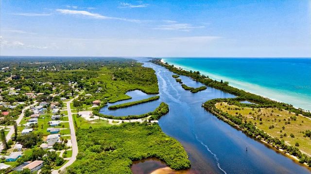 437 CERROMAR LANE 424, Venice, FL 34293