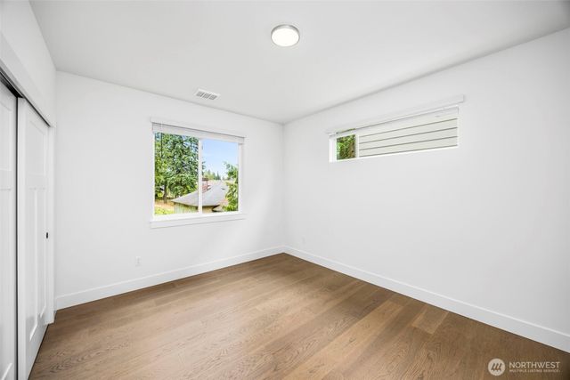 9 160th Place SE, Bothell, WA 98012