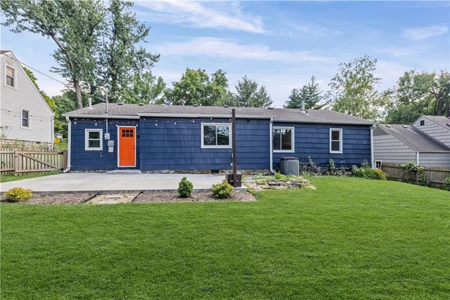 6308 W 80th Terrace, Overland Park, KS 66204
