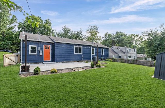 6308 W 80th Terrace, Overland Park, KS 66204