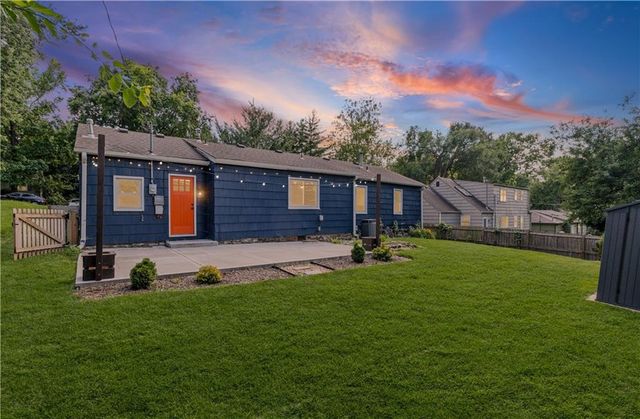 6308 W 80th Terrace, Overland Park, KS 66204