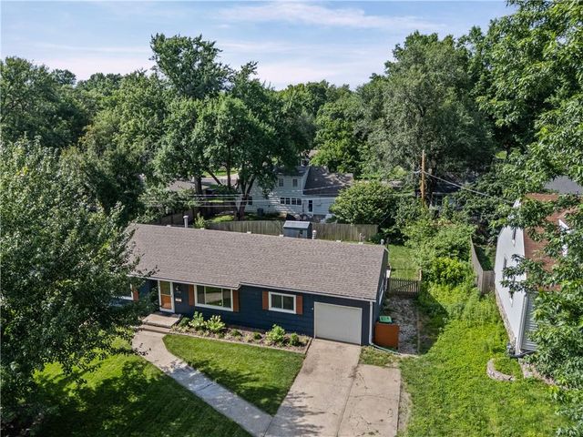 6308 W 80th Terrace, Overland Park, KS 66204