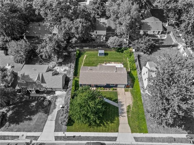 6308 W 80th Terrace, Overland Park, KS 66204
