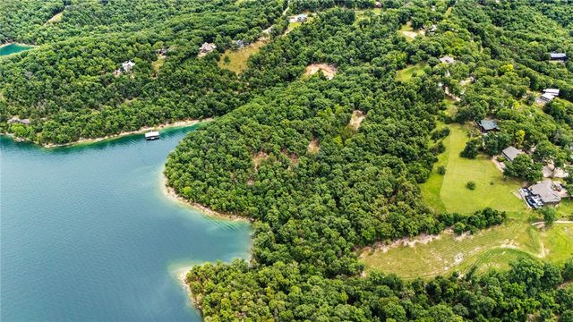 L1-8 Sunset Drive, Eureka Springs, AR 72631