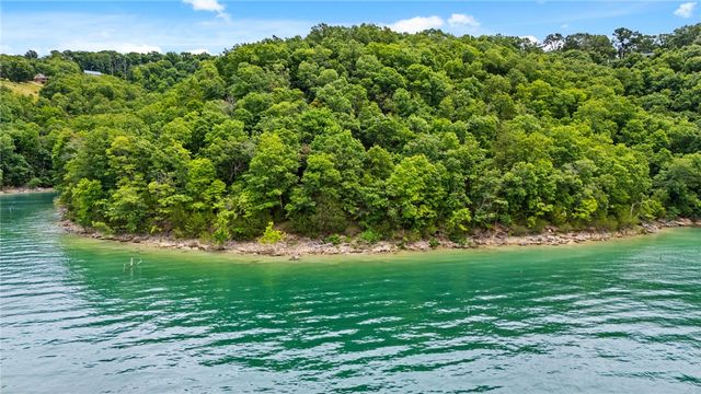 L1-8 Sunset Drive, Eureka Springs, AR 72631