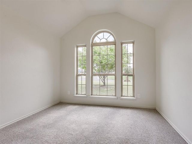2901 Danielle Terrace, Moore, OK 73160