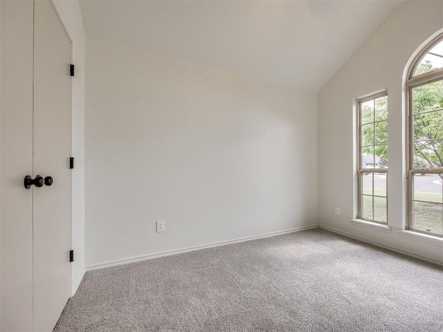 2901 Danielle Terrace, Moore, OK 73160
