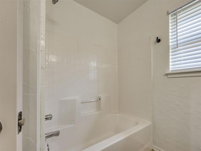2901 Danielle Terrace, Moore, OK 73160