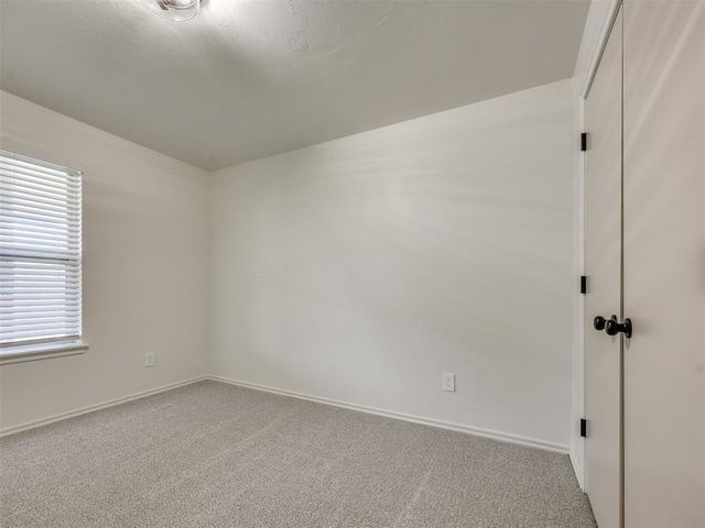 2901 Danielle Terrace, Moore, OK 73160