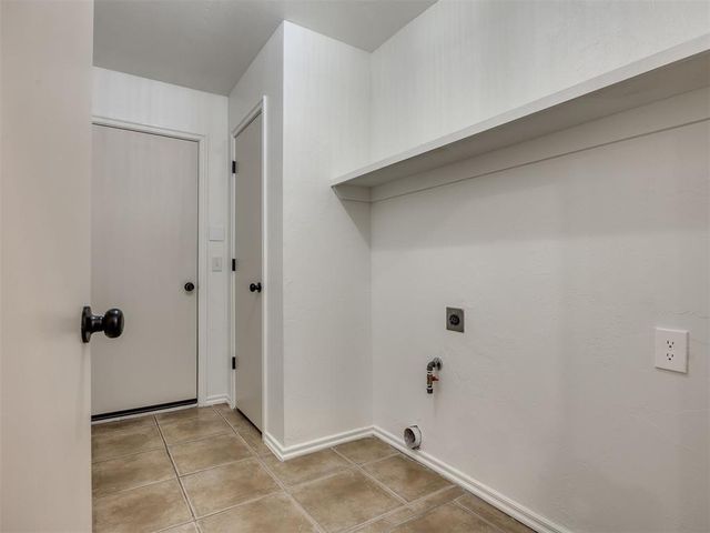 2901 Danielle Terrace, Moore, OK 73160